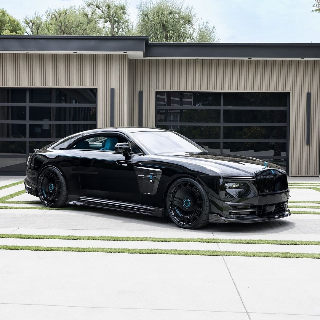 Mansory Tunes the First U.S. Rolls-Royce Spectre