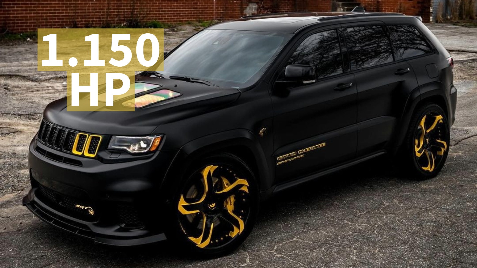 Jeep Trackhawk Hits 200 MPH with a Whopping 1,150 HP