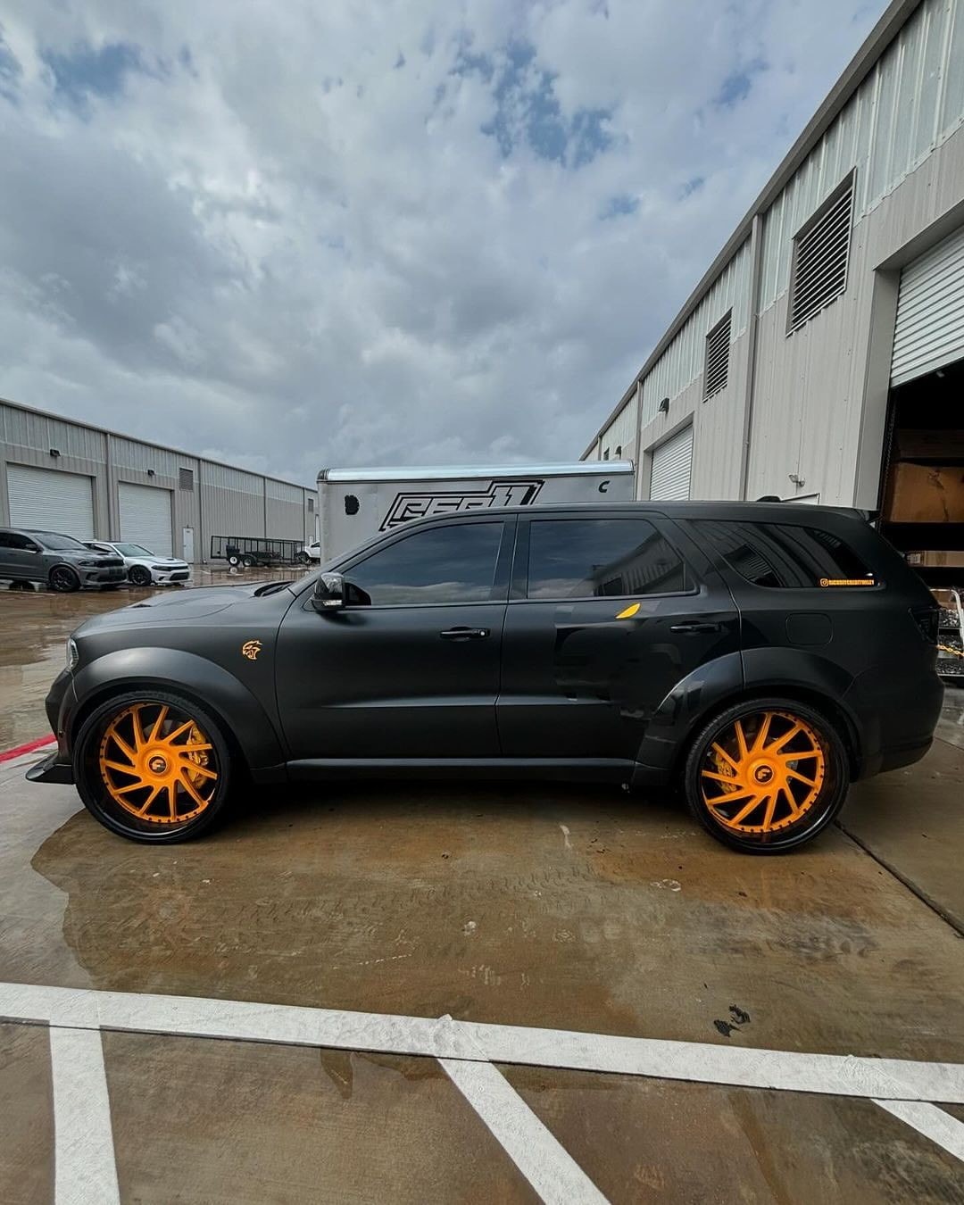 Dodge Durango SRT Hellcat on 26-Inch Forgiatos