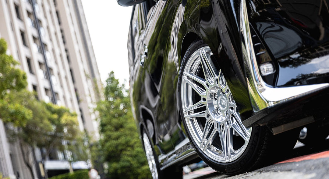 LEXUS LM300 FORGED WHEELS