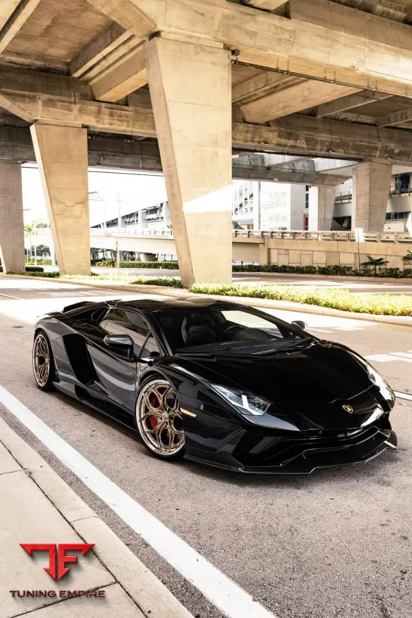 1016 LAMBORGHINI AVENTADOR S CARBON PARTS