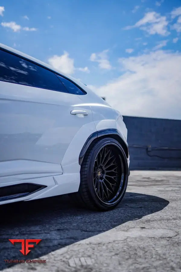 1016 LAMBORGHINI URUS S CARBON PARTS + WIDE BODY KIT