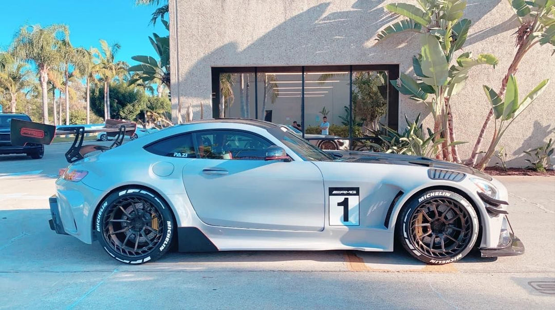 MERCEDES BENZ AMG GT3 STYLE WIDE BODY KIT