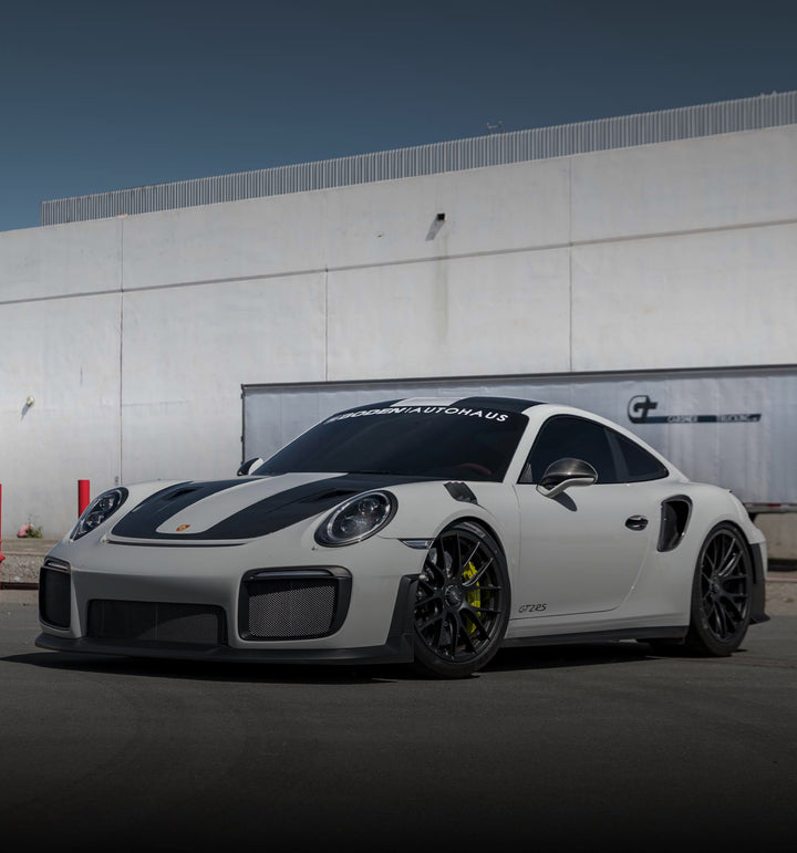 PORSCHE GT2RS FORGED WHEELS AND EXHAUST SYSTEM