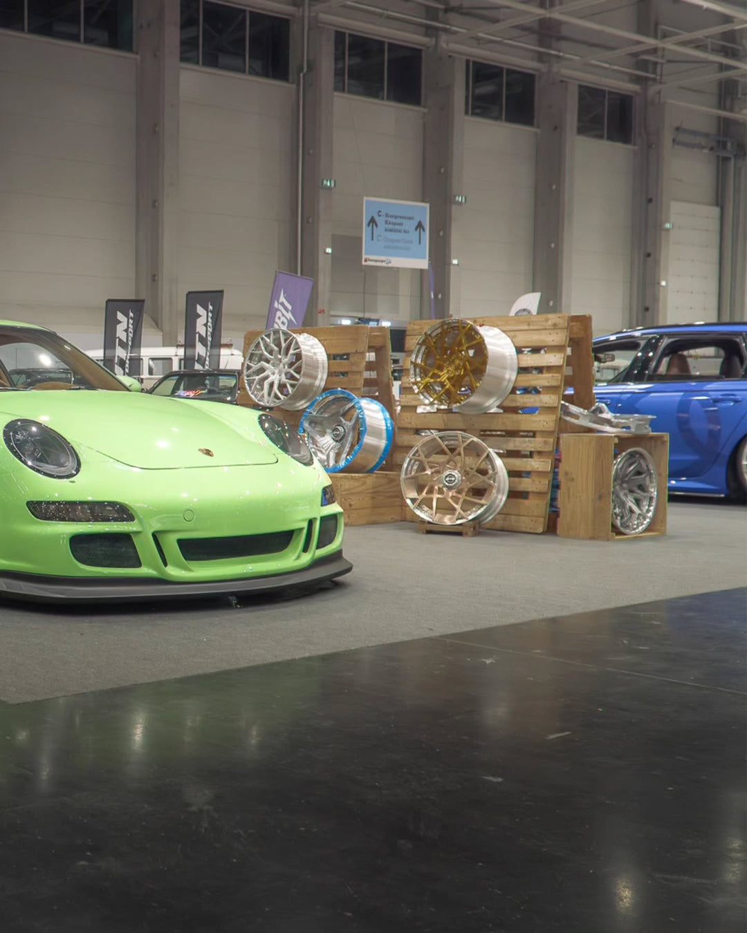 PORSCHE BODY KIT AND FORGED WHEELS-10