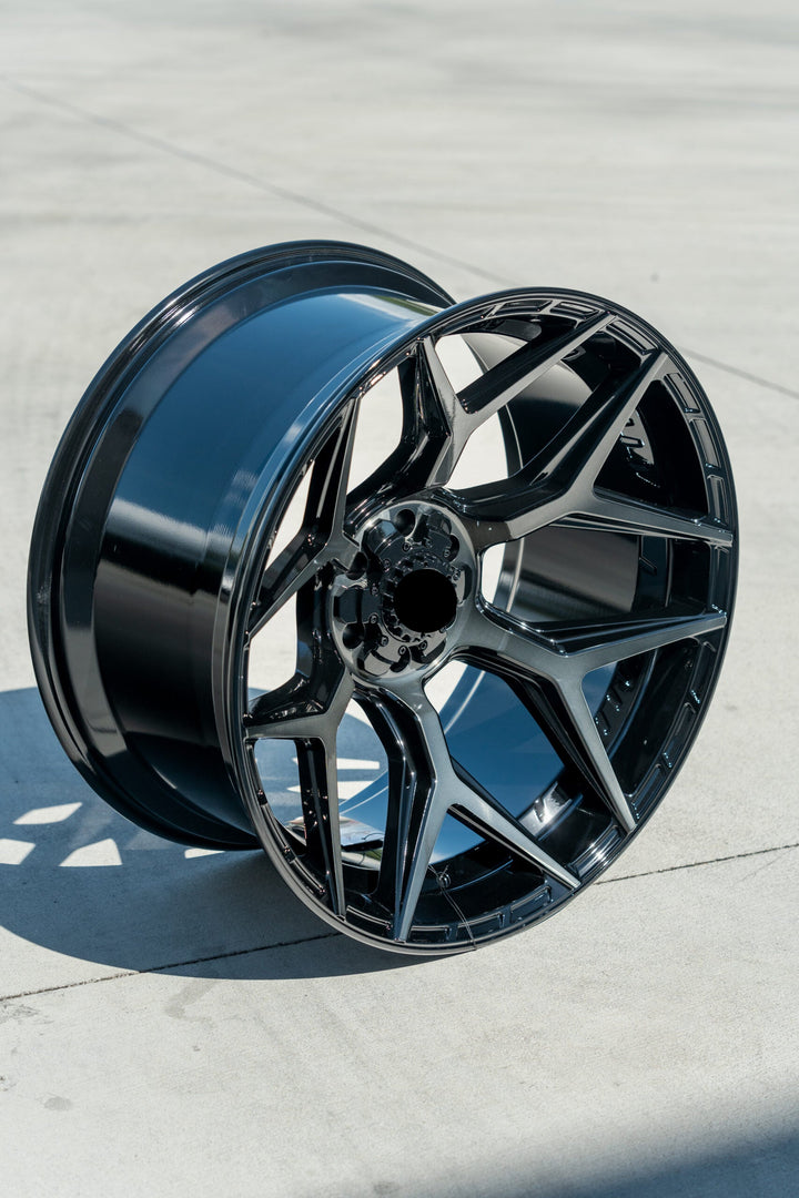 RAZOR FORGED RZR 229