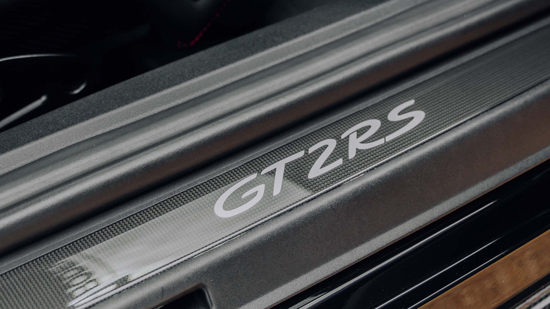 PORSCHE GT2RS FORGED WHEELS AND EXHAUST SYSTEM