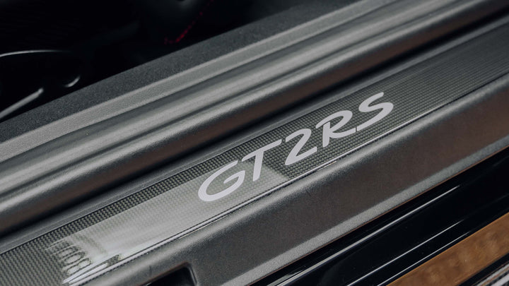 PORSCHE GT2RS FORGED WHEELS AND EXHAUST SYSTEM