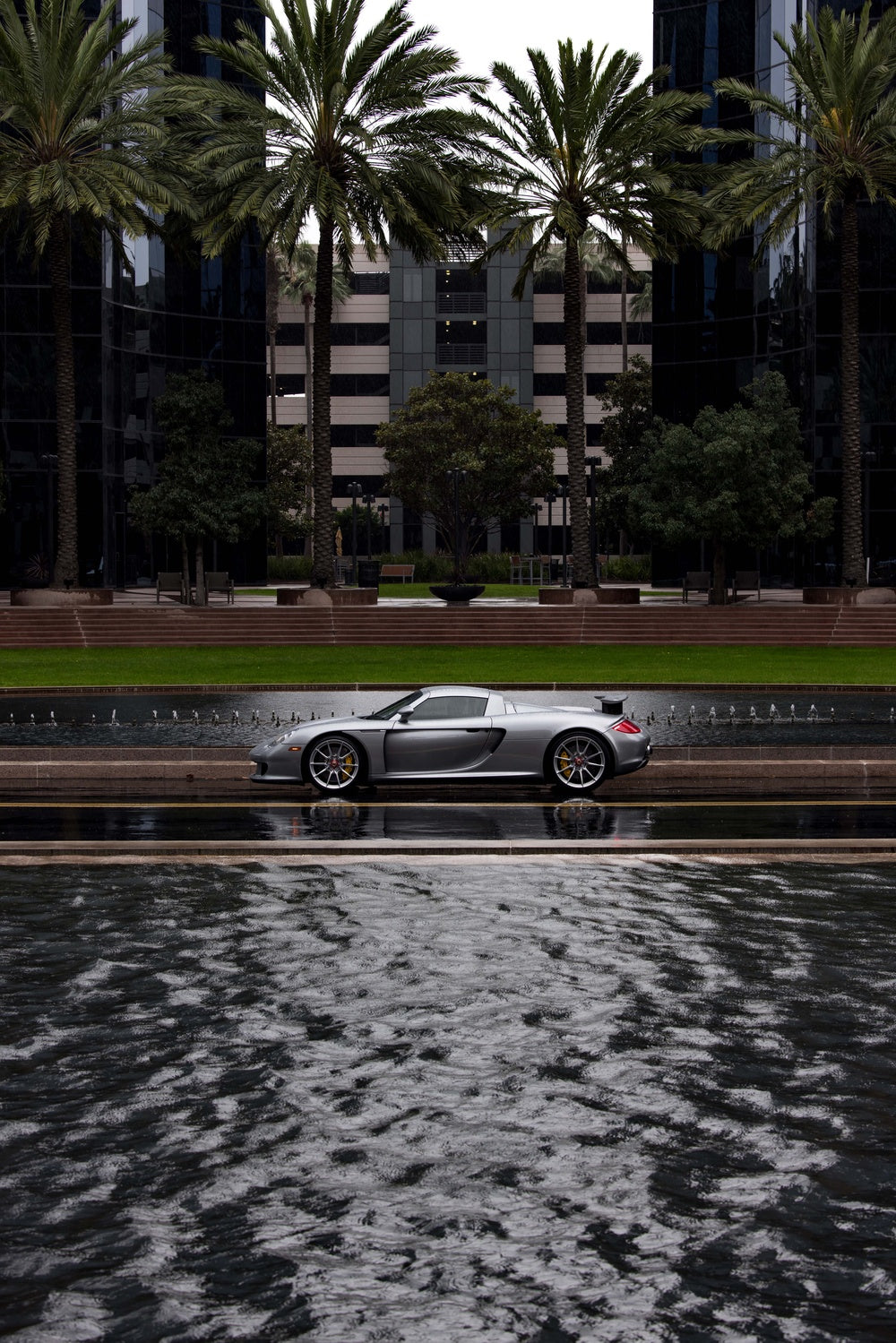 PORSCHE CARRERA GT FORGED WHEELS AND EXHAUST SYSTEM