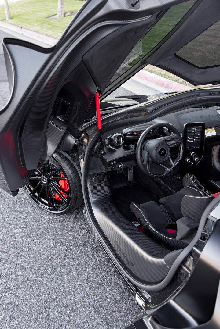 MCLAREN SENNA FORGED WHEELS AND EXHAUST SYSTEM