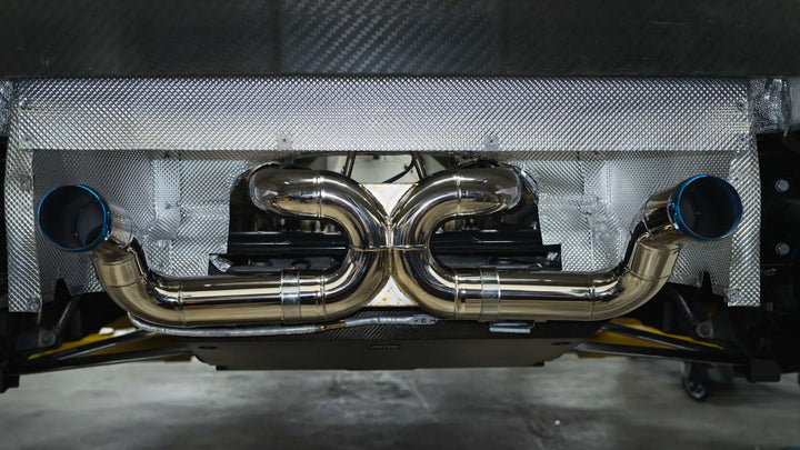 PORSCHE CARRERA GT FORGED WHEELS AND EXHAUST SYSTEM