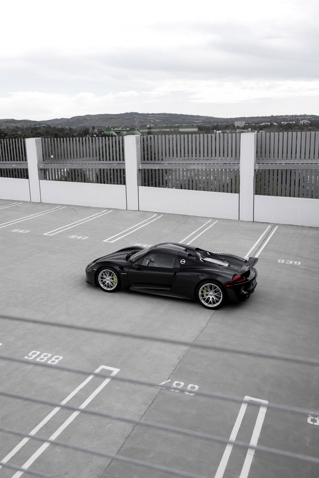 PORSCHE 918 FORGED WHEELS AND EXHAUST SYSTEM