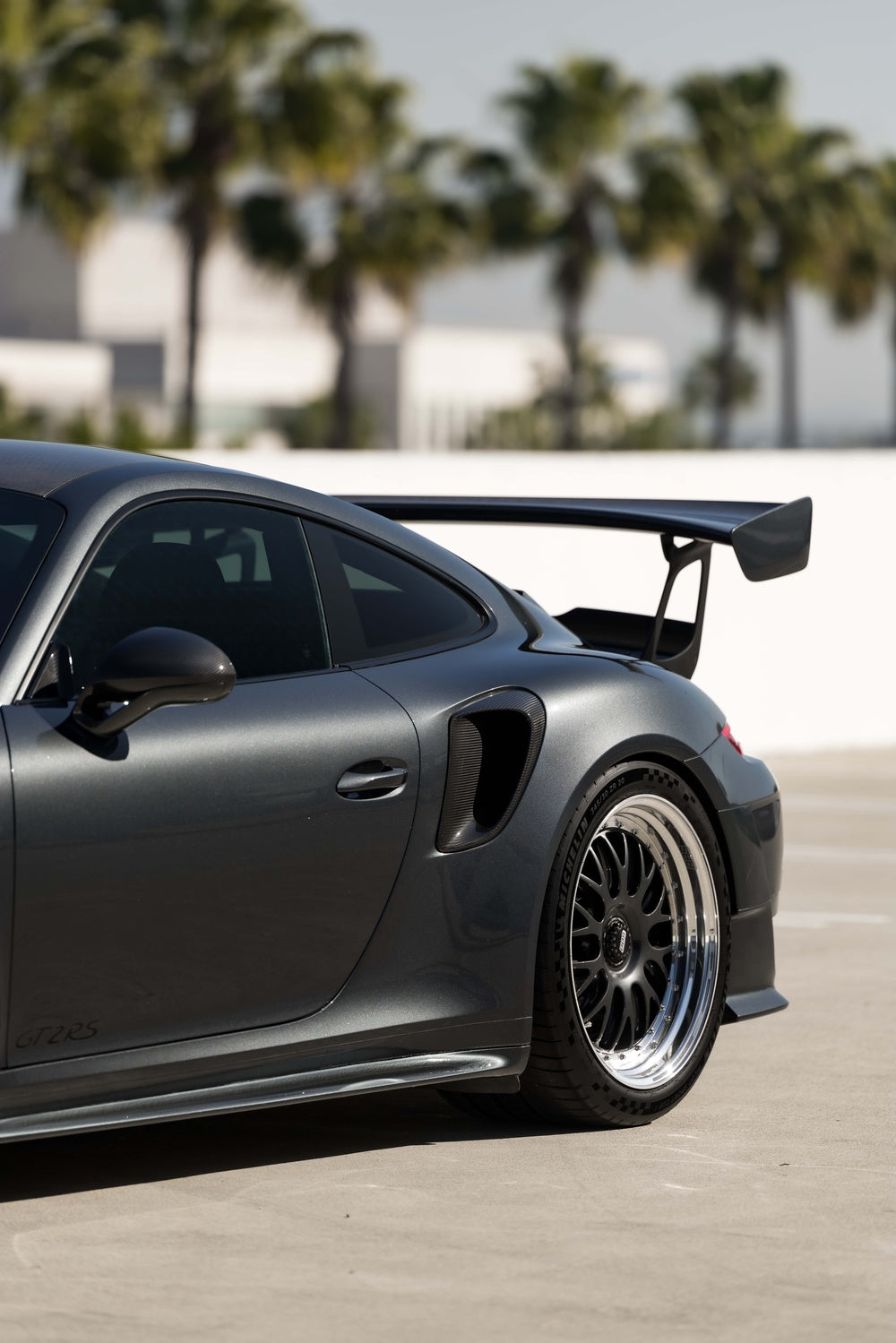 PORSCHE GT2RS FORGED WHEELS AND EXHAUST SYSTEM