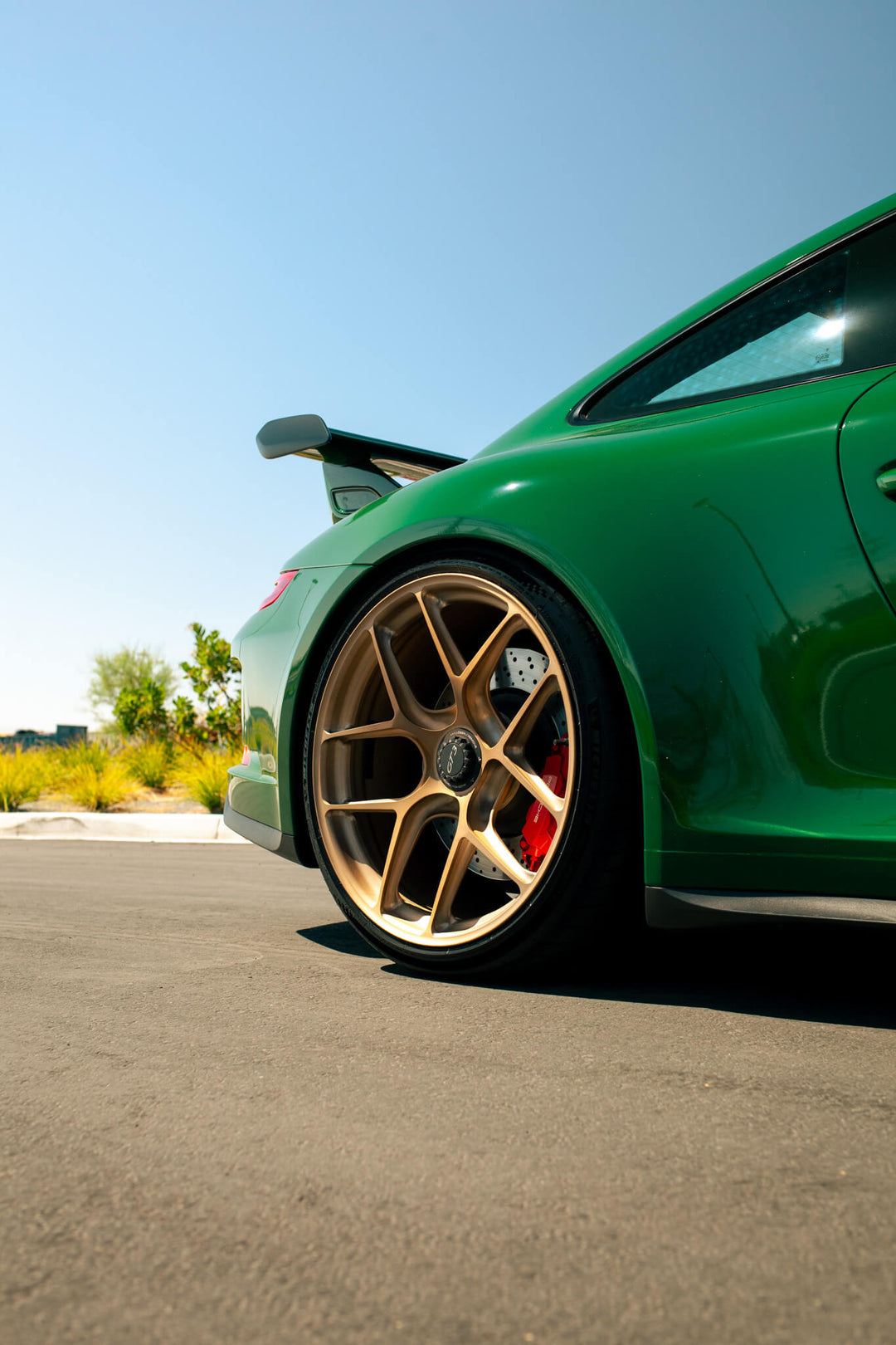 PORSCHE GT3 FORGED WHEELS AND EXHAUST SYSTEM