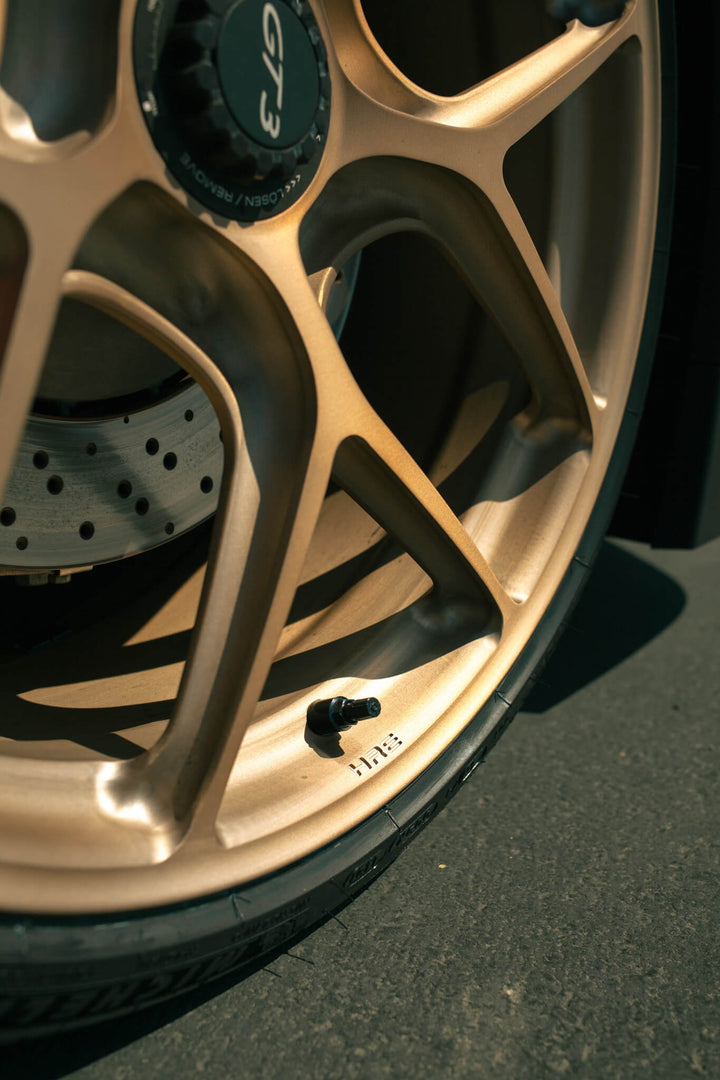 PORSCHE GT3 FORGED WHEELS AND EXHAUST SYSTEM