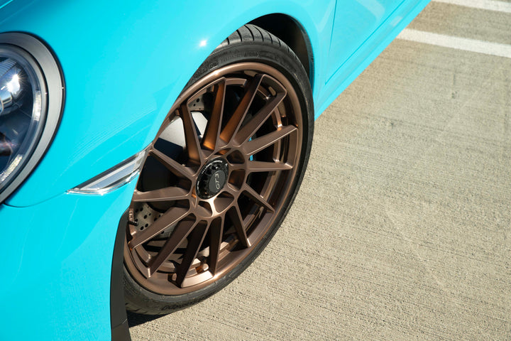 PORSCHE GT3 FORGED WHEELS AND EXHAUST SYSTEM