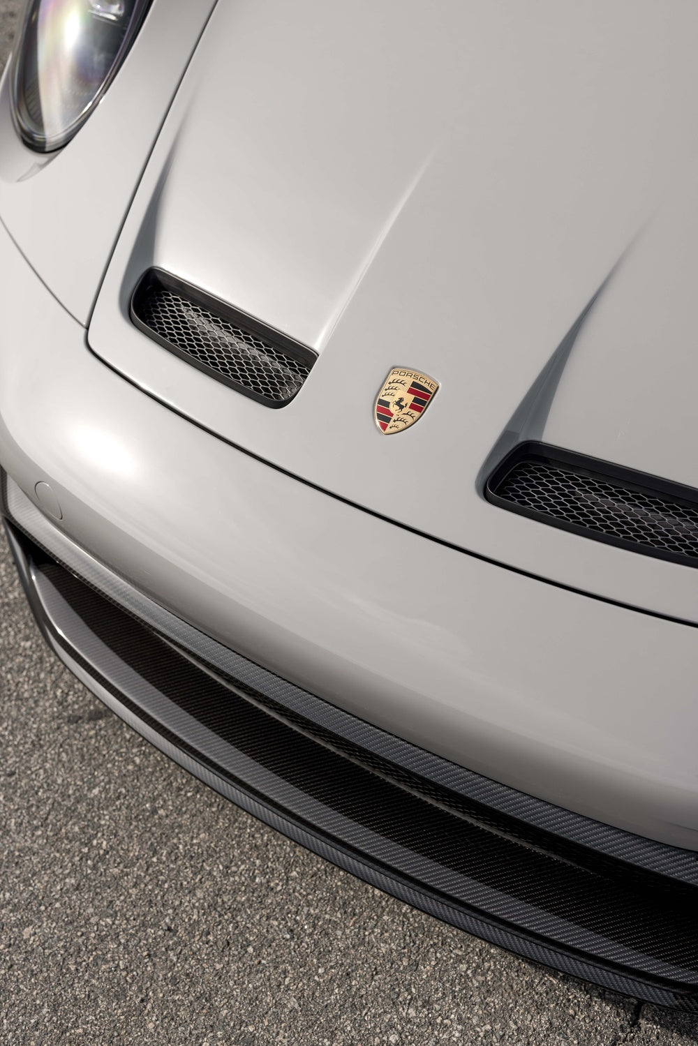 PORSCHE GT3 FORGED WHEELS AND EXHAUST SYSTEM