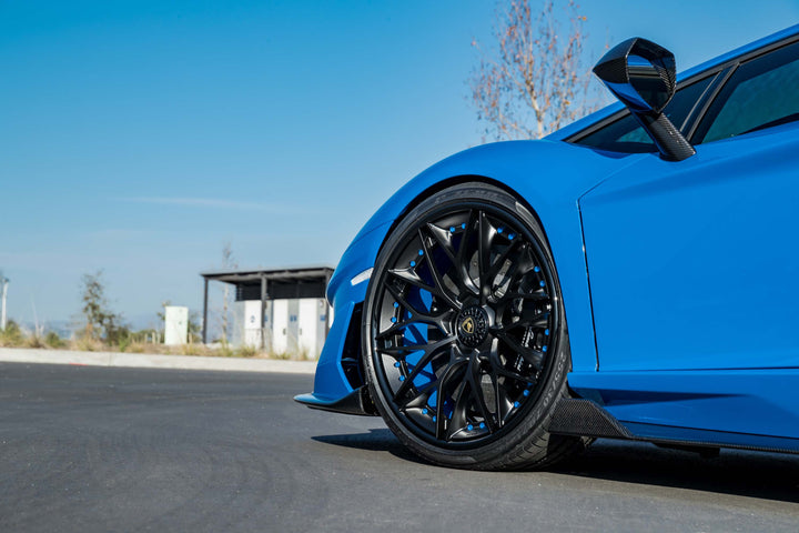 LAMBORGHINI AVENTADOR SVJ FORGED WHEELS AND EXHAUST SYSTEM