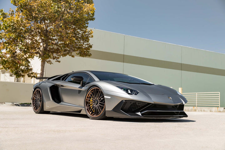 LAMBORGHINI AVENTADOR SV FORGED WHEELS AND EXHAUST SYSTEM