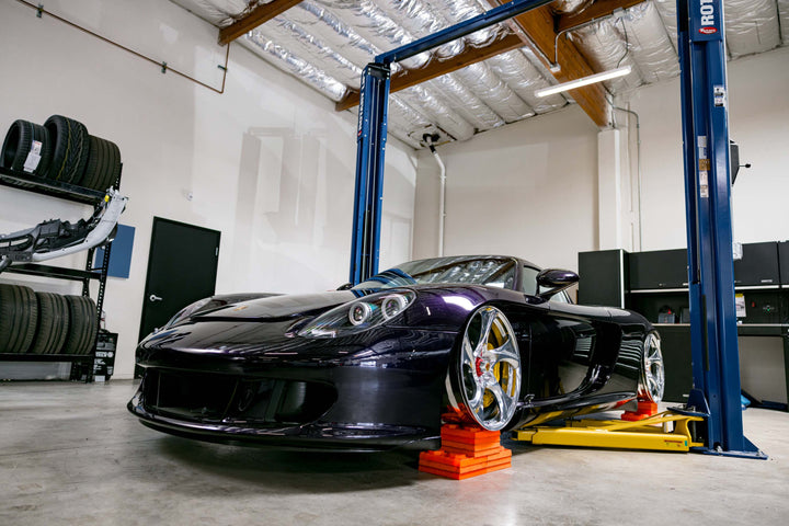 PORSCHE CARRERA GT FORGED WHEELS AND EXHAUST SYSTEM