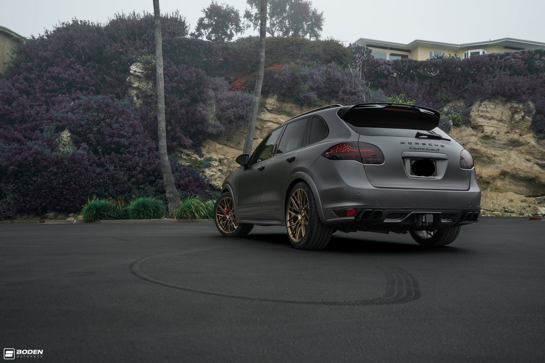 PORSCHE CAYENNE TURBO FORGED WHEELS AND EXHAUST SYSTEM