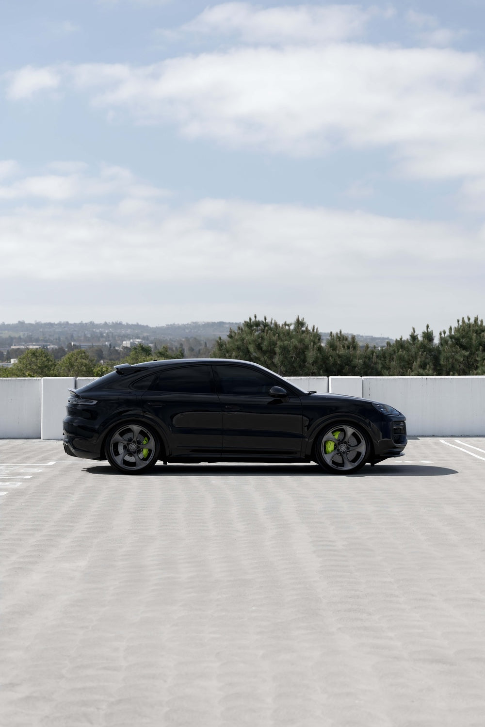 PORSCHE CAYENNE TURBO FORGED WHEELS AND EXHAUST SYSTEM