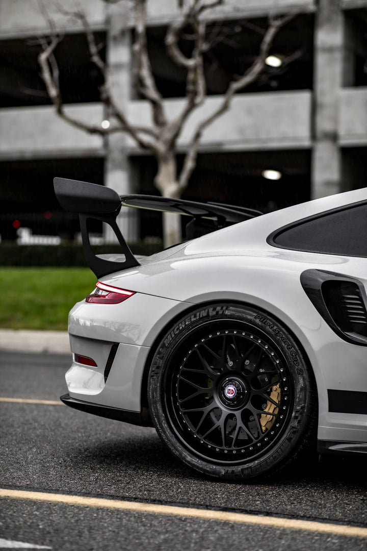 PORSCHE GT3RS FORGED WHEELS AND EXHAUST SYSTEM