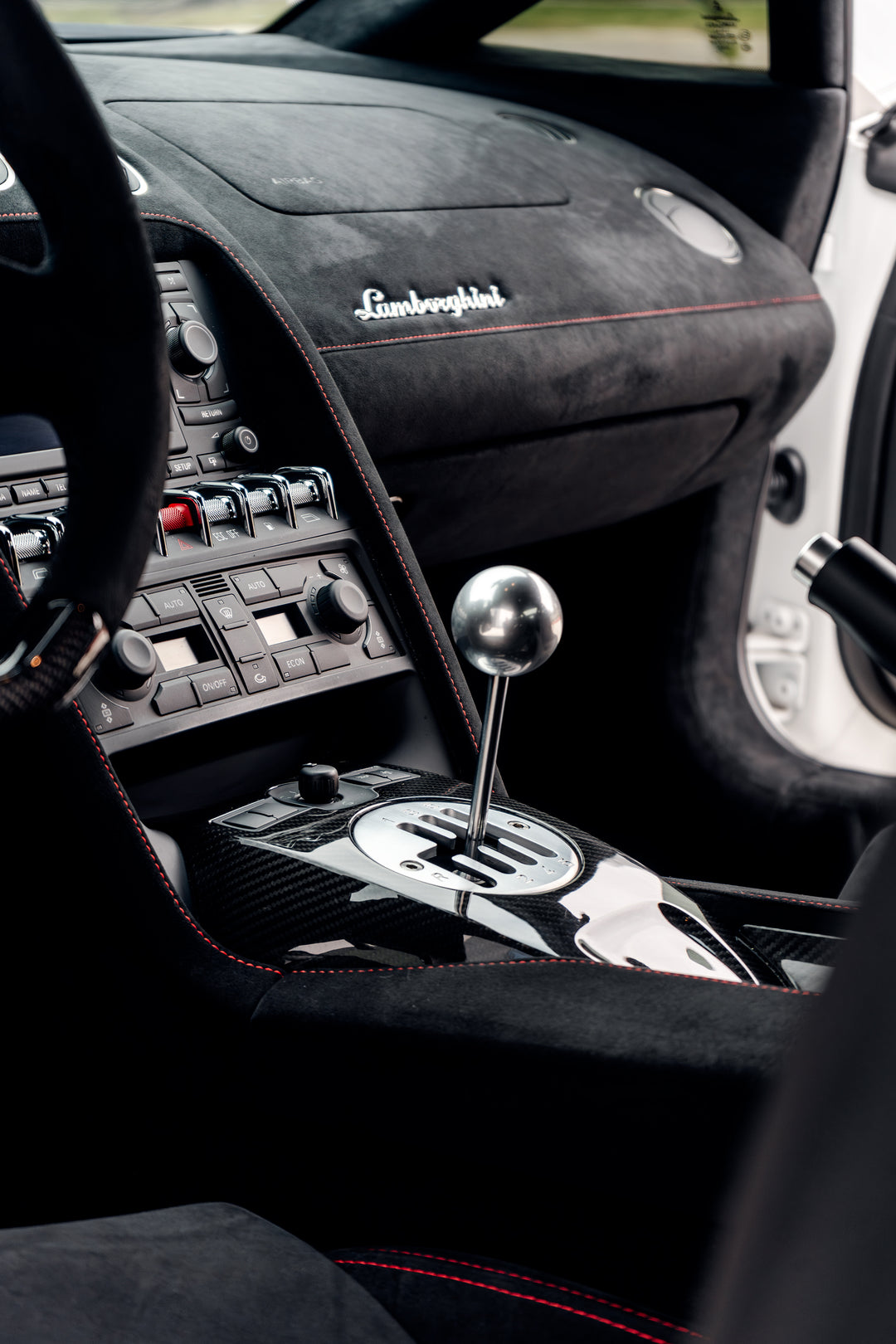 LAMBORGHINI GALLARDO FORGED WHEELS AND EXHAUST SYSTEM