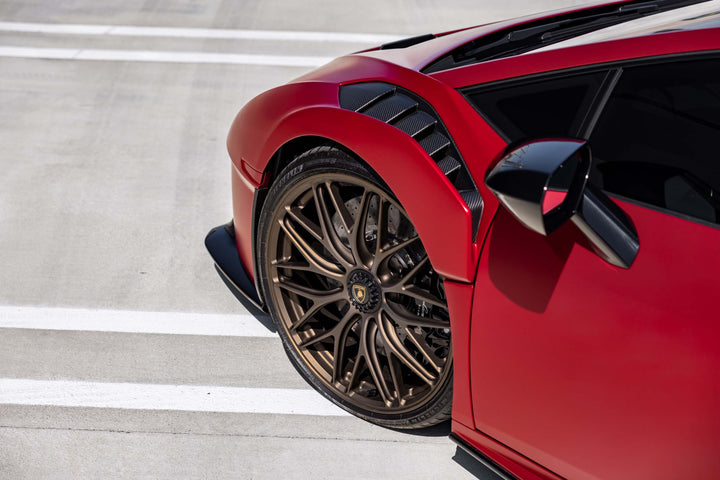 LAMBORGHINI HURACAN STO FORGED WHEELS AND EXHAUST SYSTEM