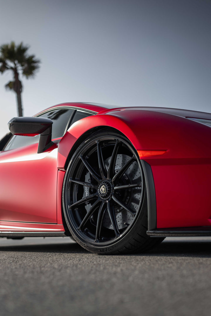 LAMBORGHINI HURACAN STO FORGED WHEELS AND EXHAUST SYSTEM