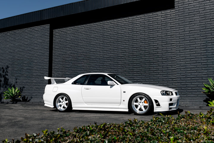 NISSAN GTR FORGED WHEELS AND EXHAUST SYSTEM