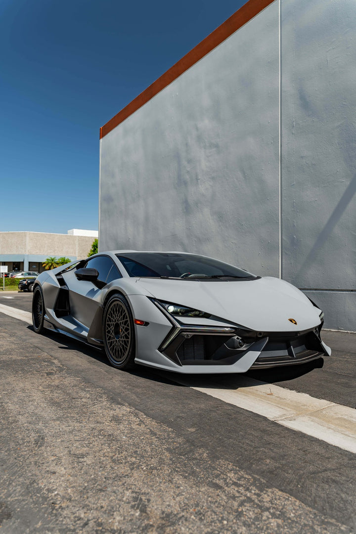 LAMBORGHINI REVUELTO FORGED WHEELS AND EXHAUST SYSTEM
