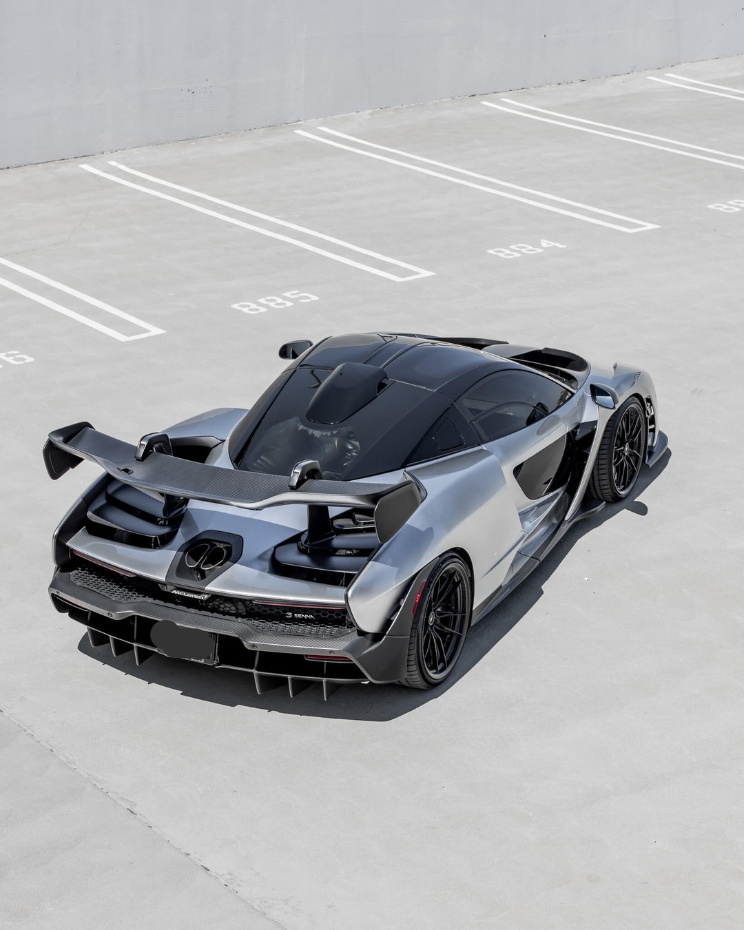 MCLAREN SENNA FORGED WHEELS AND EXHAUST SYSTEM