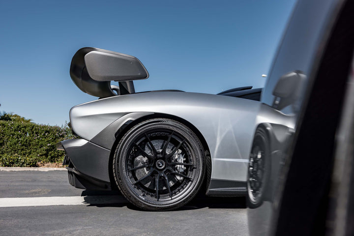 MCLAREN SENNA FORGED WHEELS AND EXHAUST SYSTEM