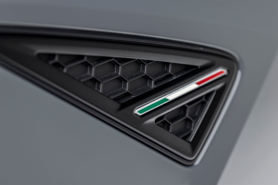 LAMBORGHINI URUS FORGED WHEELS AND EXHAUST SYSTEM