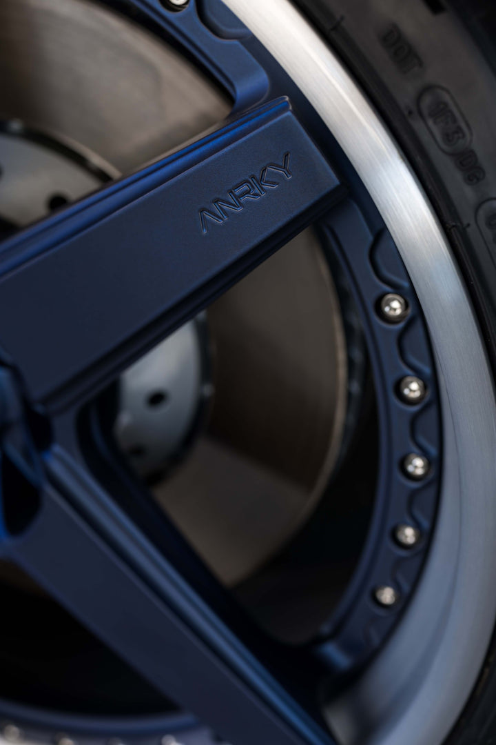 PORSCHE TAYCAN GTS FORGED WHEELS AND EXHAUST SYSTEM