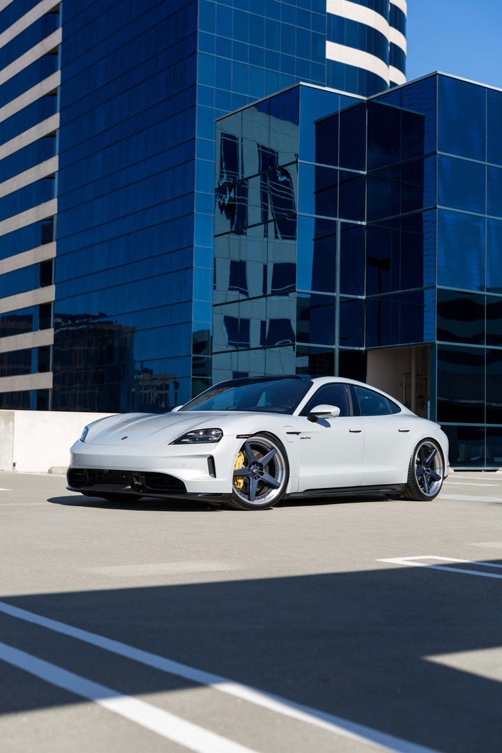 PORSCHE TAYCAN GTS FORGED WHEELS AND EXHAUST SYSTEM