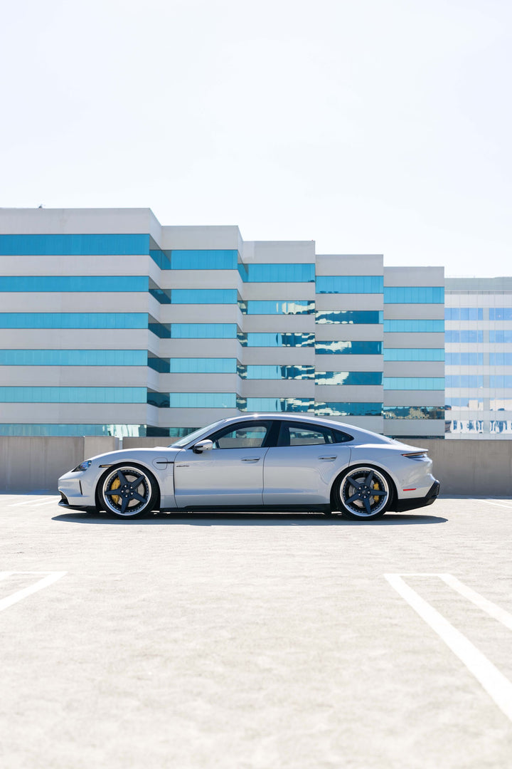 PORSCHE TAYCAN GTS FORGED WHEELS AND EXHAUST SYSTEM