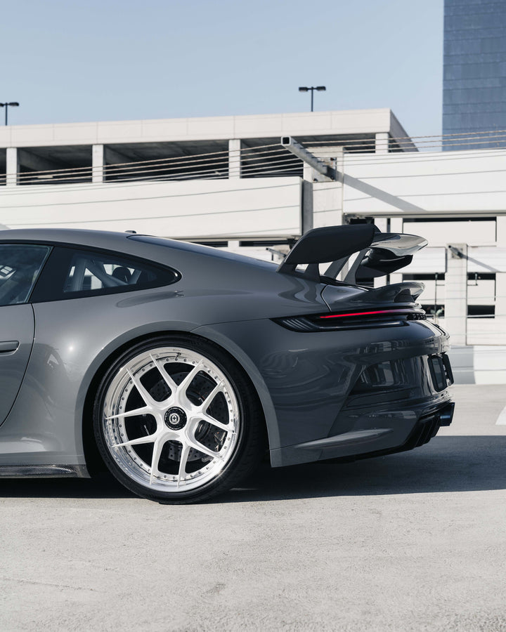 PORSCHE GT3 FORGED WHEELS AND EXHAUST SYSTEM