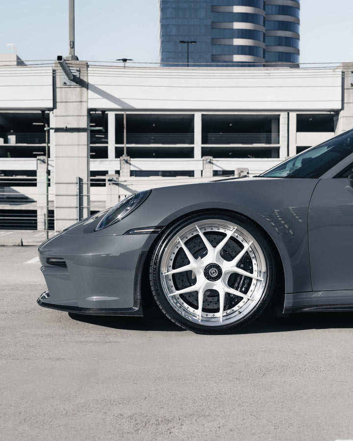 PORSCHE GT3 FORGED WHEELS AND EXHAUST SYSTEM