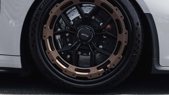 PORSCHE GT3 FORGED WHEELS AND EXHAUST SYSTEM