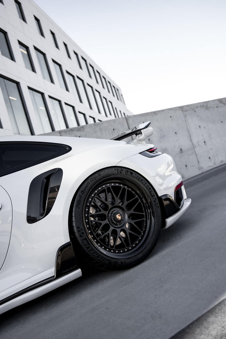PORSCHE 911 TURBO FORGED WHEELS AND EXHAUST SYSTEM