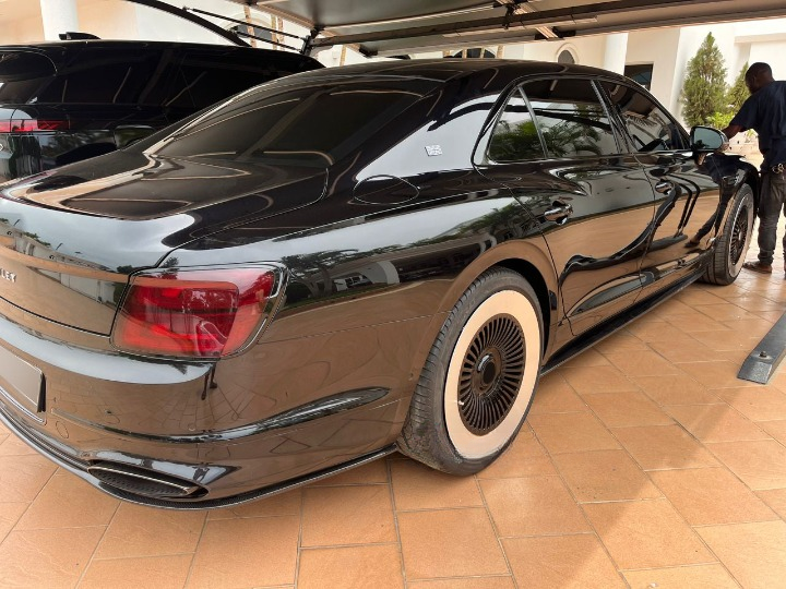 BENTLEY FLYING SPUR 22 INCH FORGED WHEELS