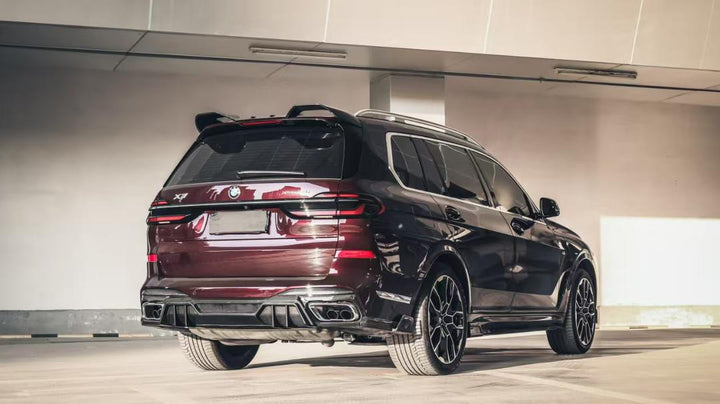BMW X7 G07 CARBON BODY KIT FOR 2022+