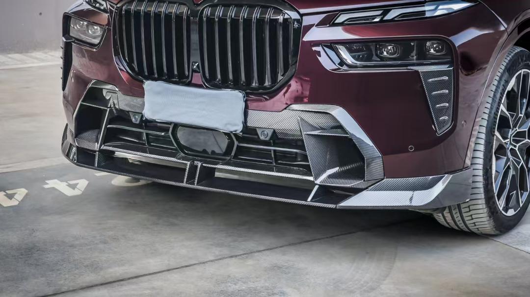 BMW X7 G07 CARBON BODY KIT FOR 2022+