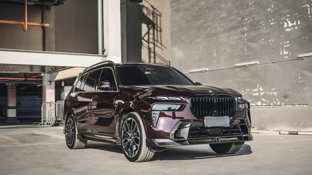 BMW X7 G07 CARBON BODY KIT FOR 2022+