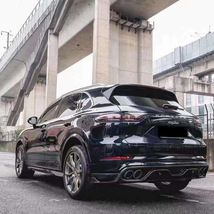 PORSCHE CAYENNE CARBON FIBER PARTS