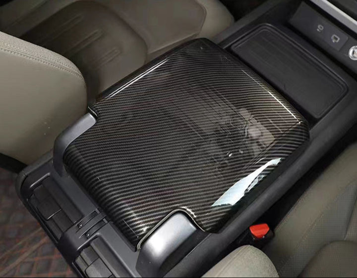 LAND ROVER DEFENDER DRY CARBON ARMREST GUARD 2020