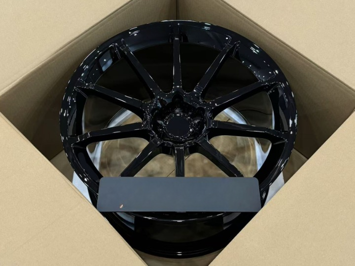 LAMBORGHINI HURACAN EVO 20 21 INCH FORGED WHEELS