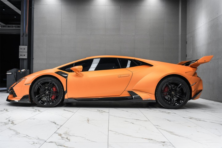 LAMBORGHINI HURACAN LP610 & LP580 CARBON FIBER BODY KIT